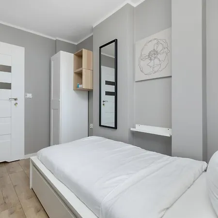 Jagiellonska Guest Spots By Bookinghost Appartement *