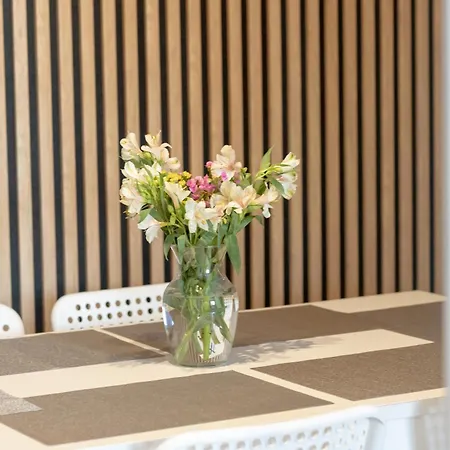 Jagiellonska Guest Spots By Bookinghost Appartement